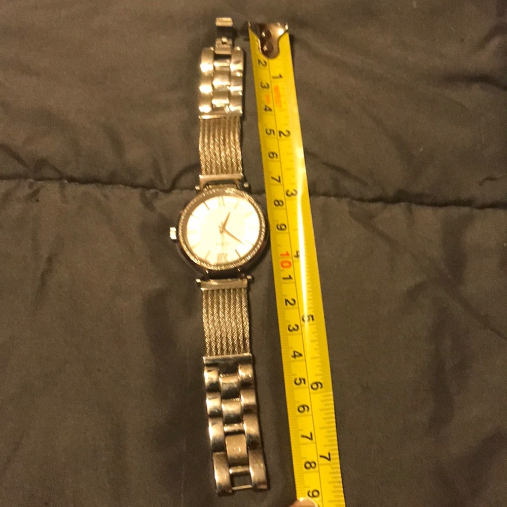 Guess silver and crystal face watch - Picture 6 of 6